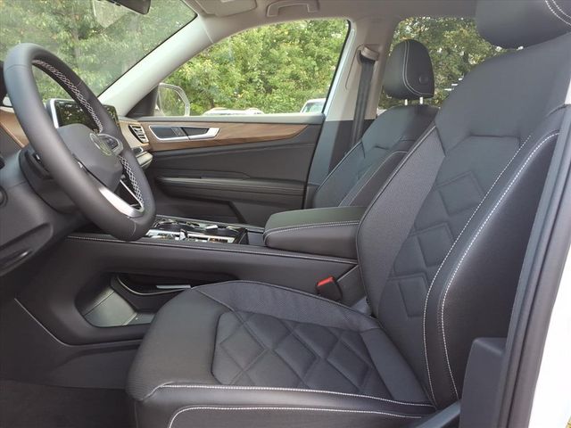 2026 Volkswagen Atlas SE w/Tech - Photo 12