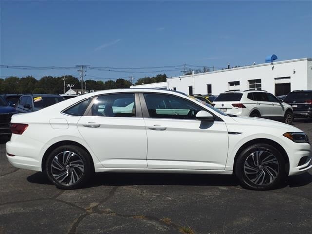 Used 2020 Volkswagen Jetta SEL with VIN 3VWEB7BU1LM004498 for sale in Bedford, MA