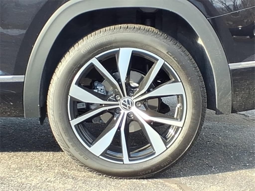 New 2026 Volkswagen Atlas 2.0T SEL Premium R-Line SUV