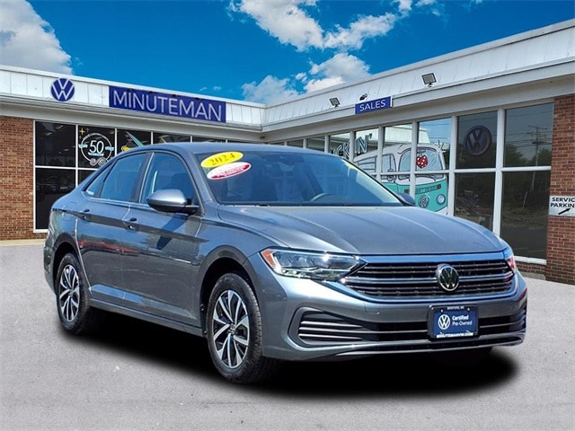 3VW5M7BU0RM102702