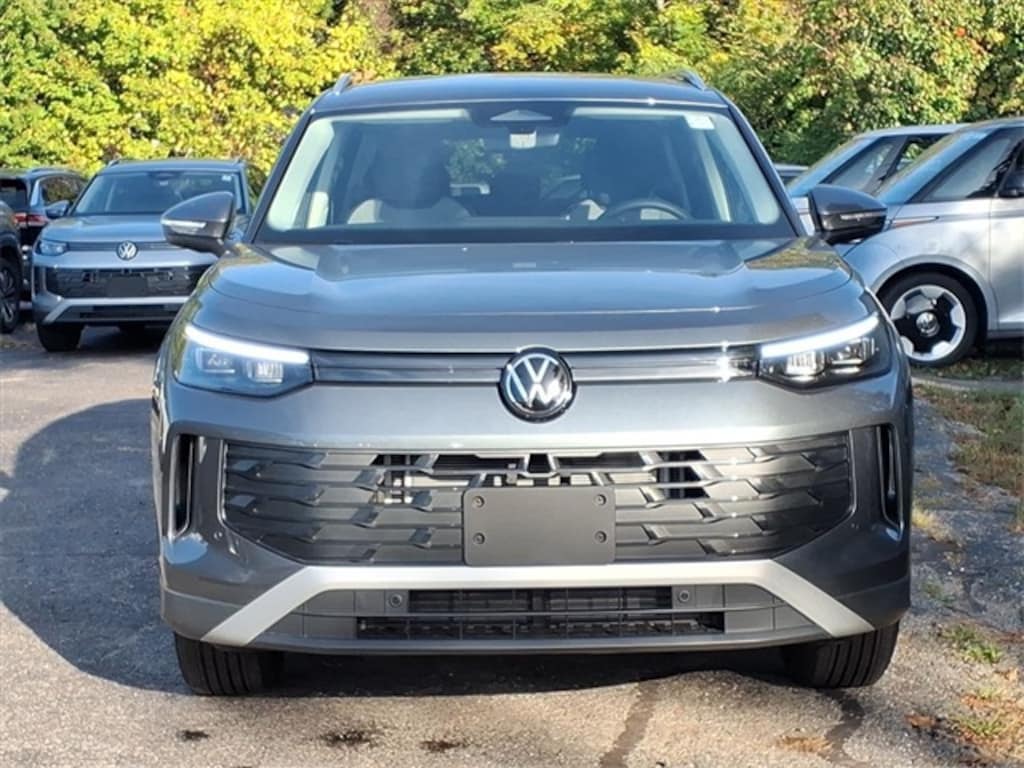 New 2025 Volkswagen Tiguan 2.0T S SUV