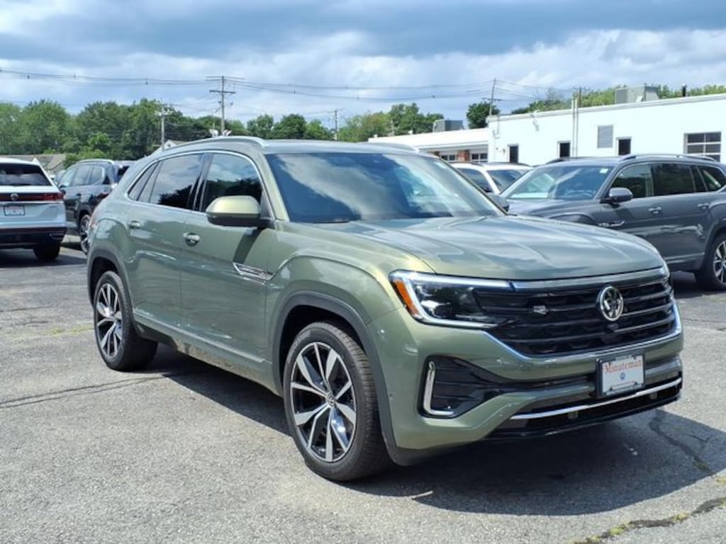 New 2026 Volkswagen Atlas Cross Sport 2.0T SEL Premium R-Line SUV