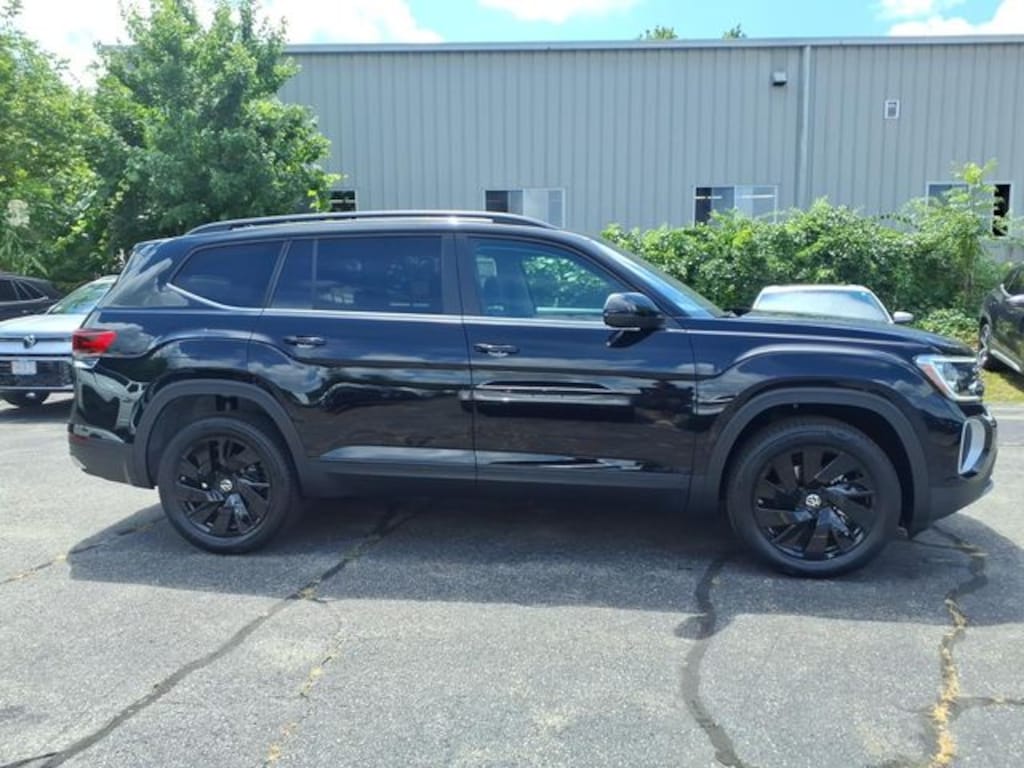 New 2026 Volkswagen Atlas 2.0T SE w/Technology SUV