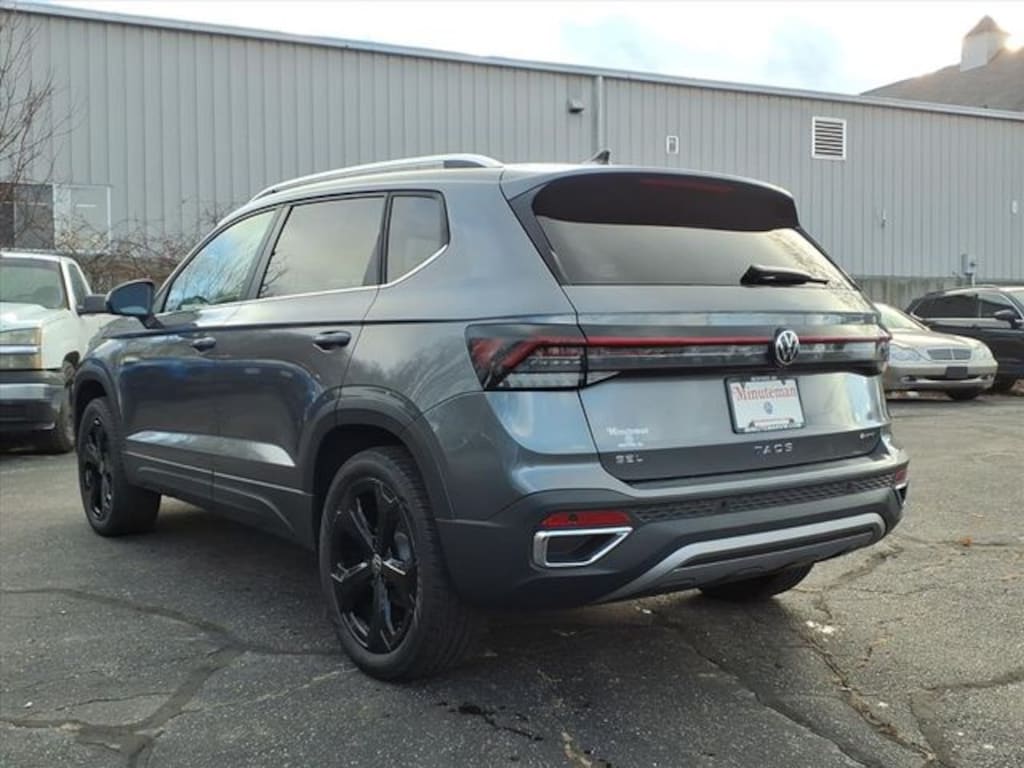 New 2026 Volkswagen Taos 1.5T SEL SUV