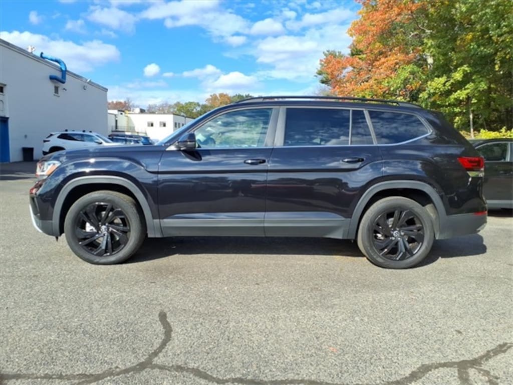 Certified 2023 Volkswagen Atlas 3.6L V6 SE w/Technology SUV