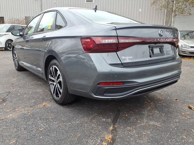 2026 Volkswagen Jetta Sport - Photo 8