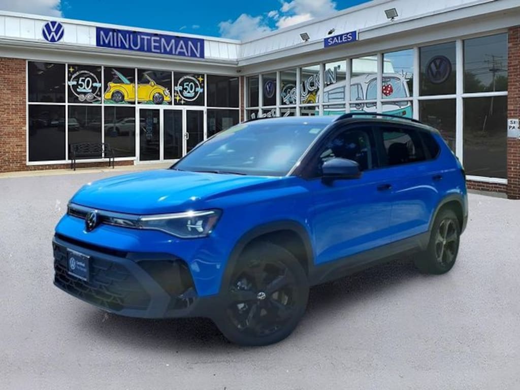 Certified 2025 Volkswagen Taos 1.5T SE Black SUV