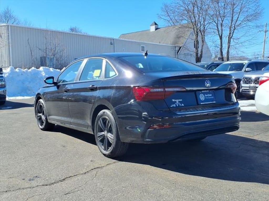 Certified 2024 Volkswagen Jetta 1.5T SE Sedan