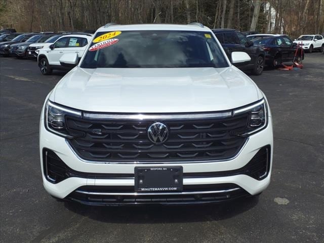 Certified 2024 Volkswagen Atlas Cross Sport SEL R-LINE with VIN 1V2AE2CAXRC209200 for sale in Bedford, MA