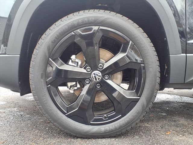 2026 Volkswagen Taos SEL - Photo 9