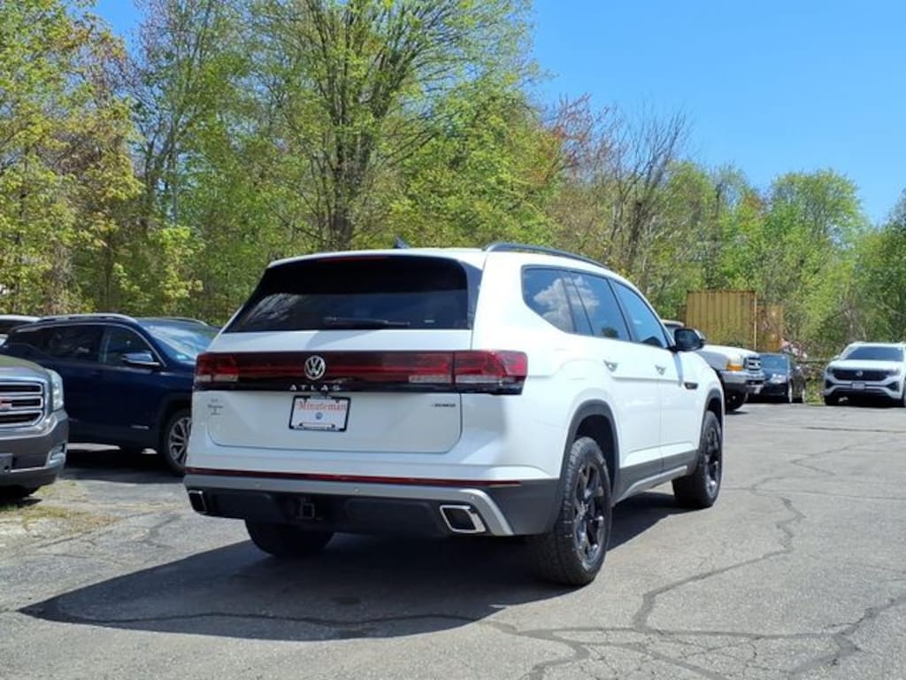 New 2026 Volkswagen Atlas 2.0T Peak Edition SUV