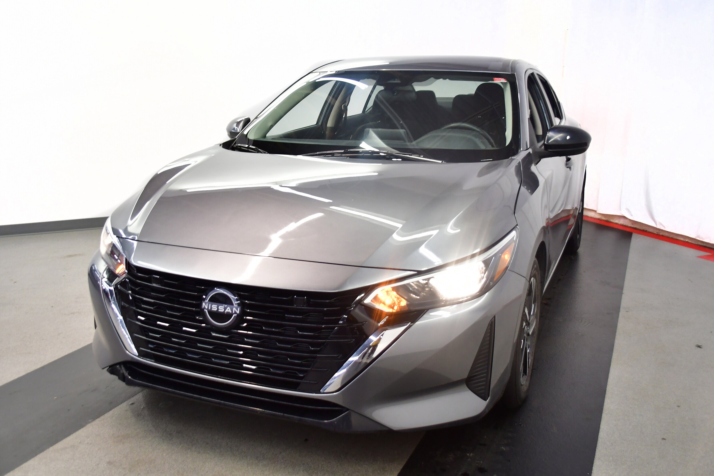 2024 Nissan Sentra SV photo 4