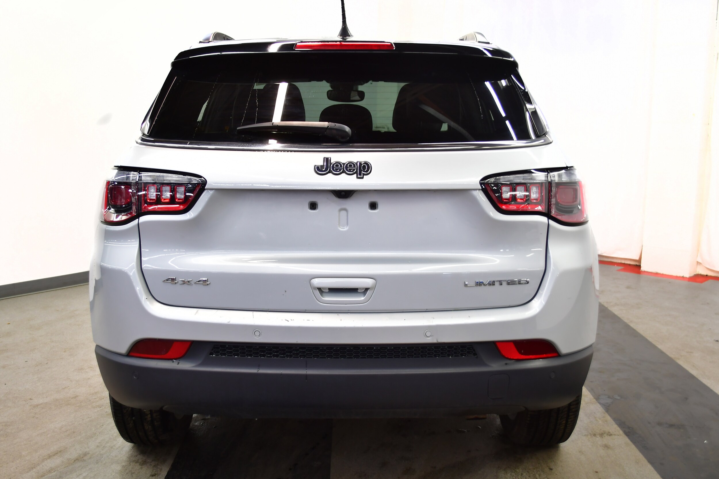 2025 Jeep Compass Limited - Photo 6