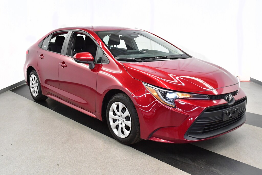 Used 2024 Toyota Corolla LE LE CVT