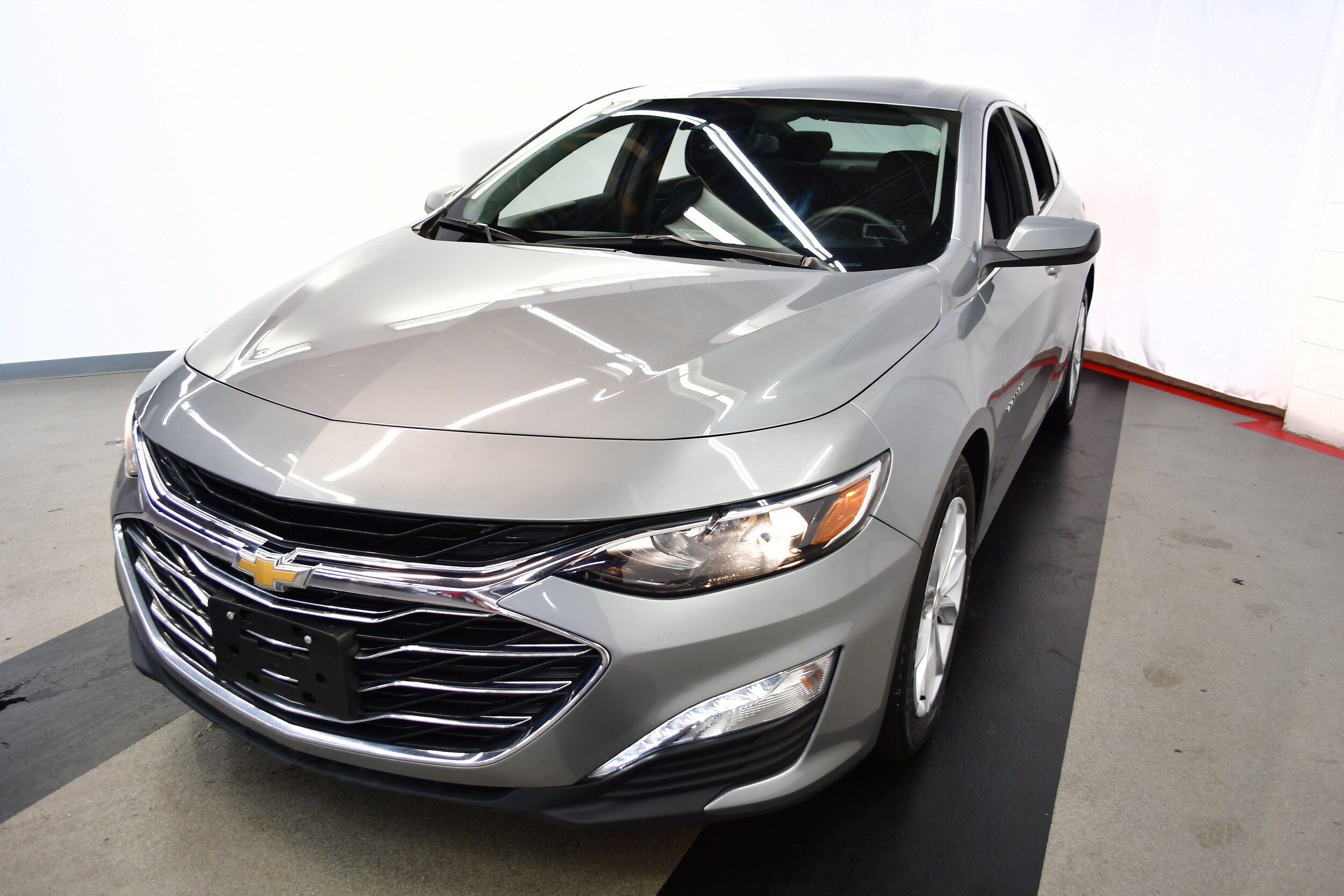 2023 Chevrolet Malibu 1LT photo 4