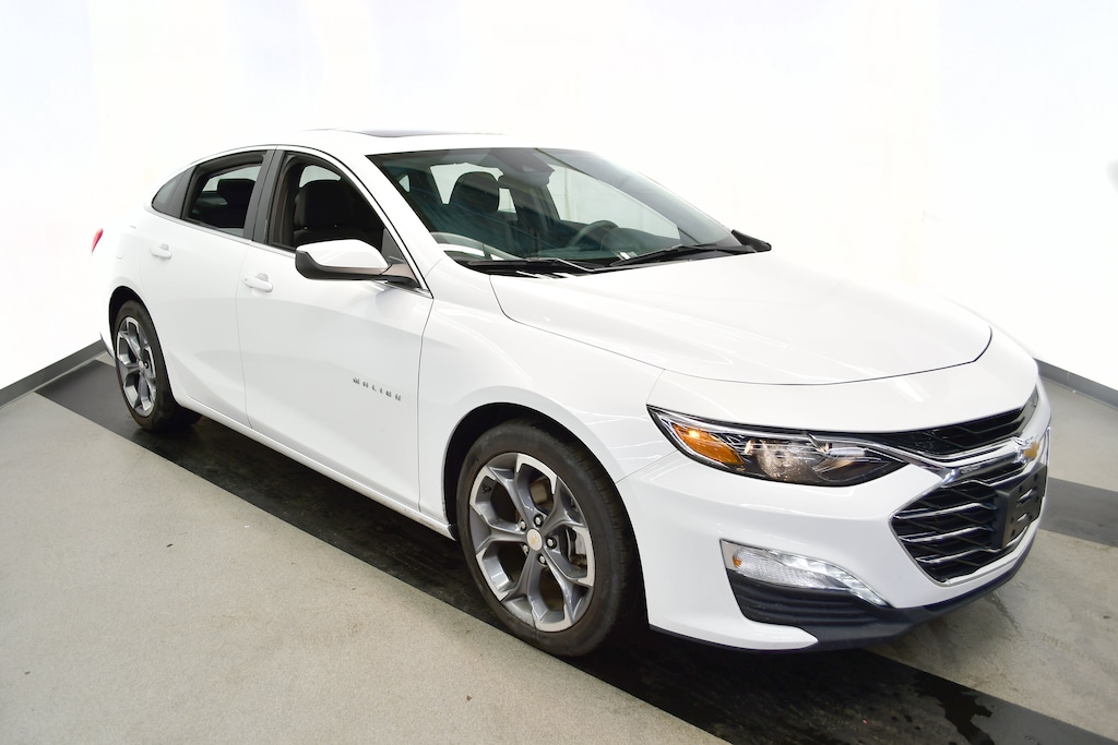 Used 2024 Chevrolet Malibu LT Sedan
