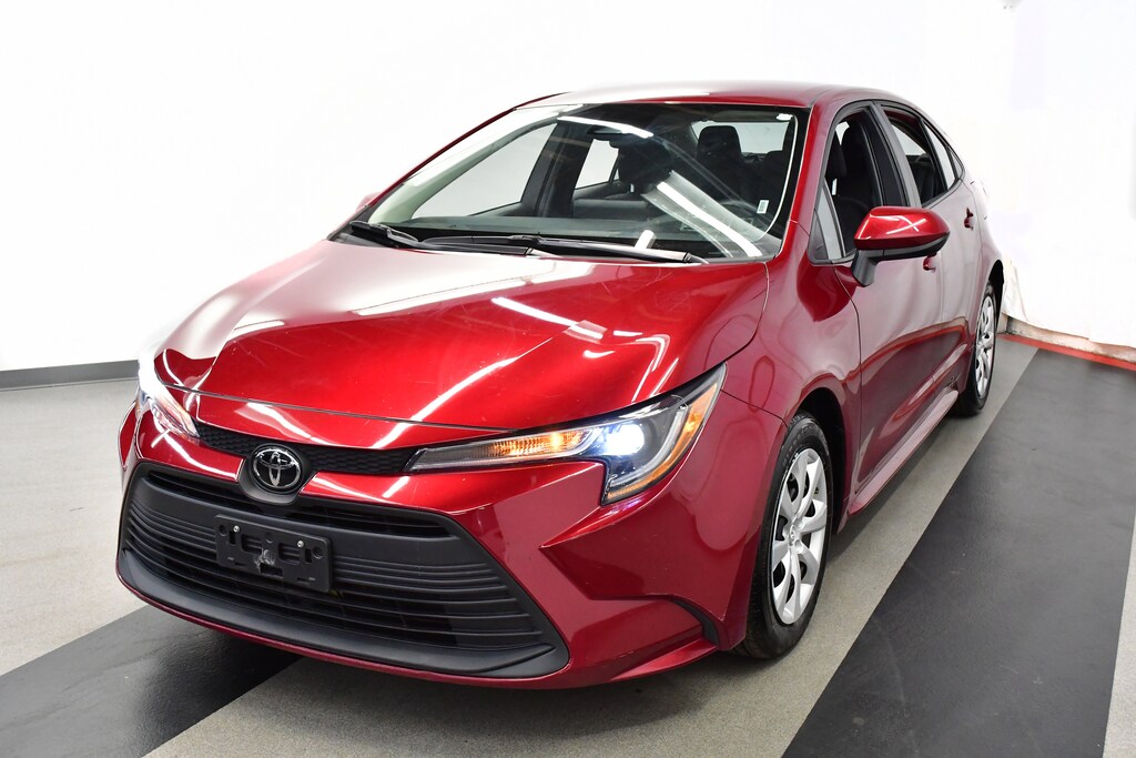 Used 2024 Toyota Corolla LE LE CVT