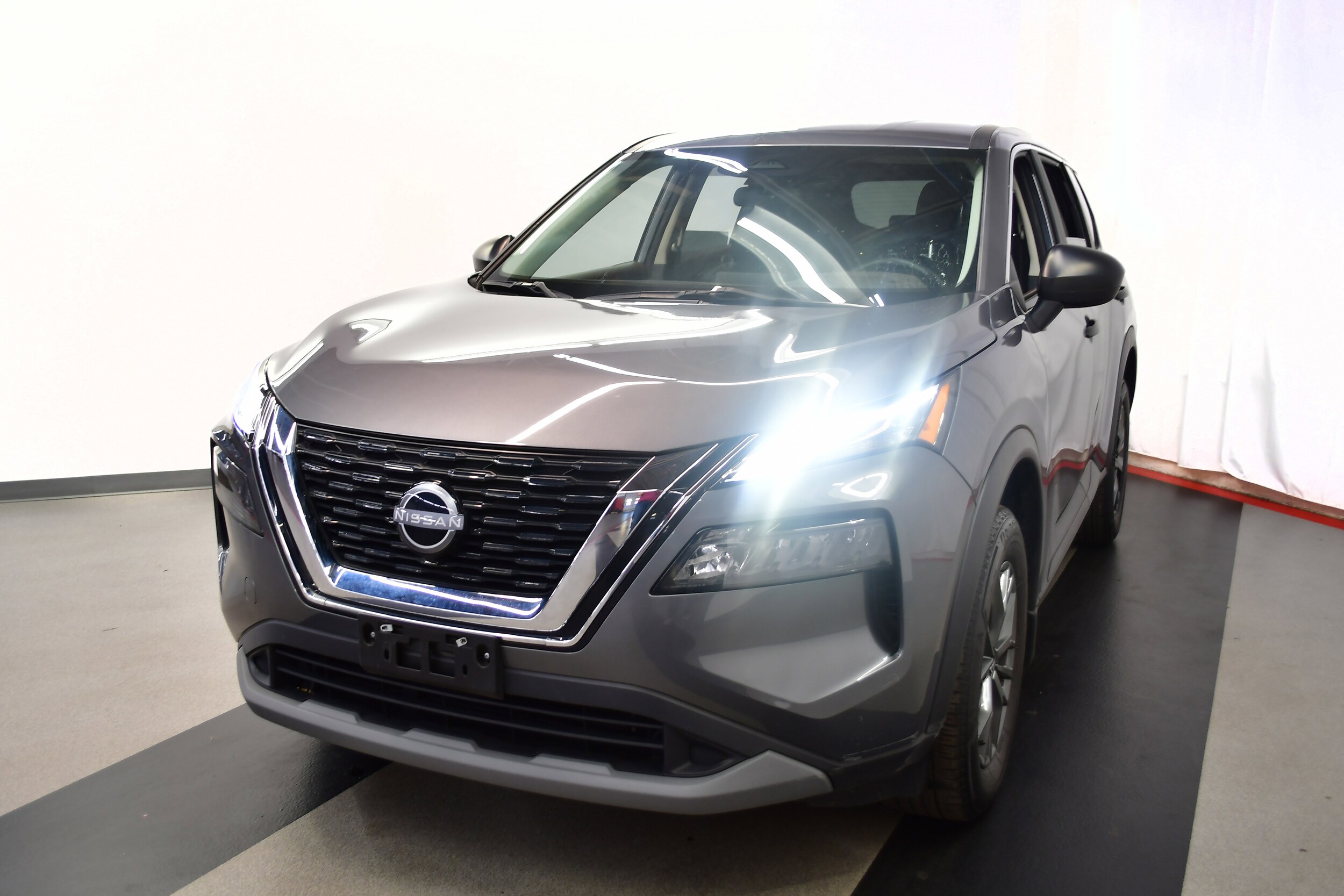 2023 Nissan Rogue S photo 4