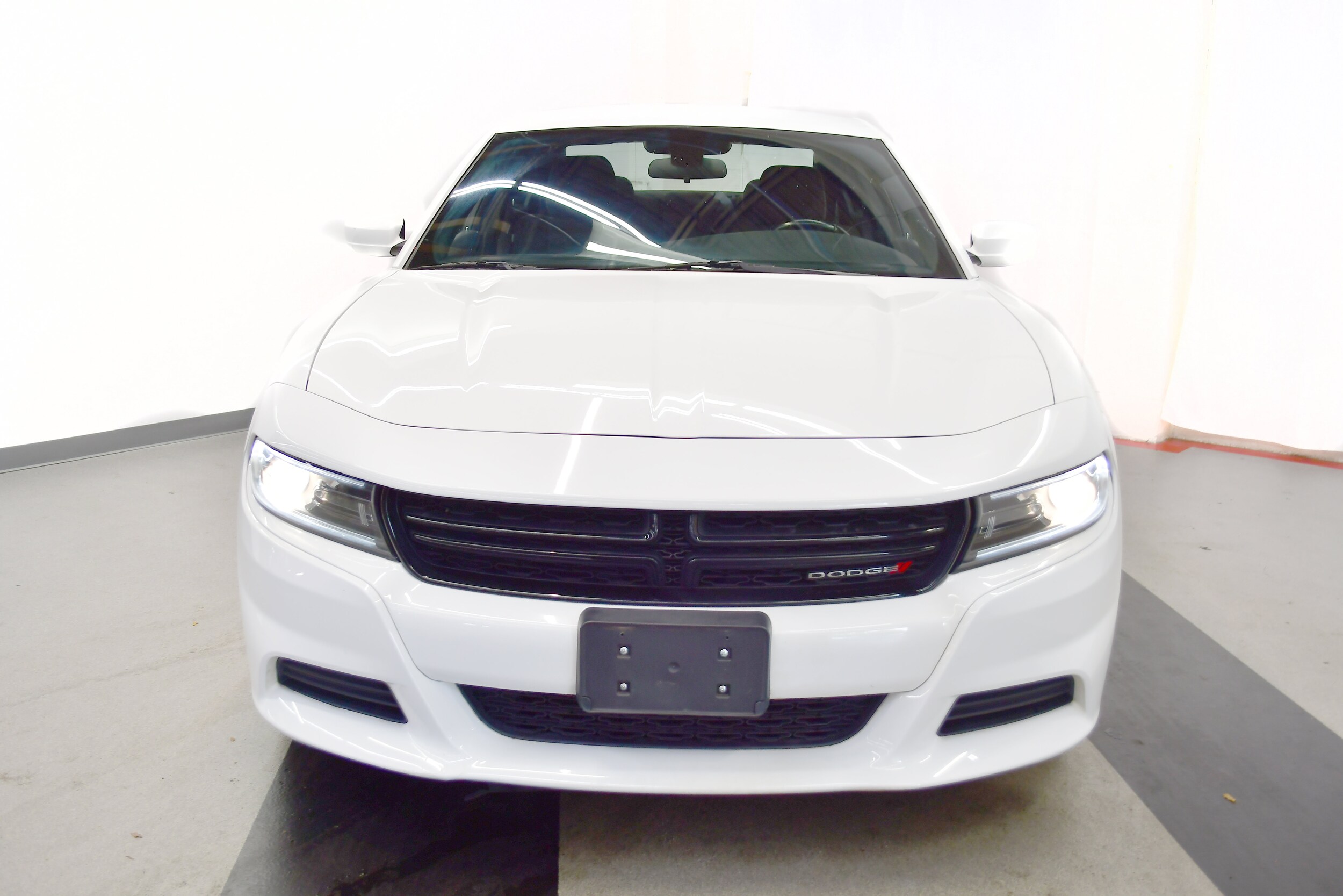 2022 Dodge Charger SXT photo 2