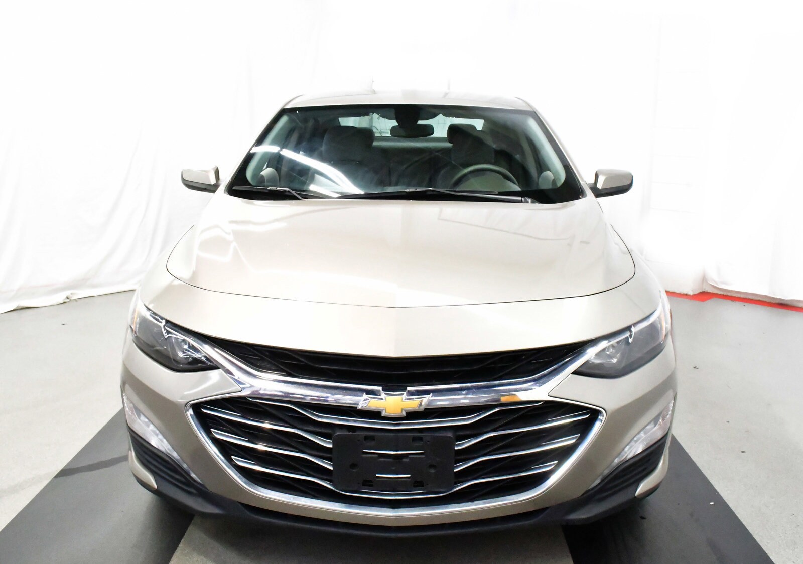 2022 Chevrolet Malibu 1LT photo 2