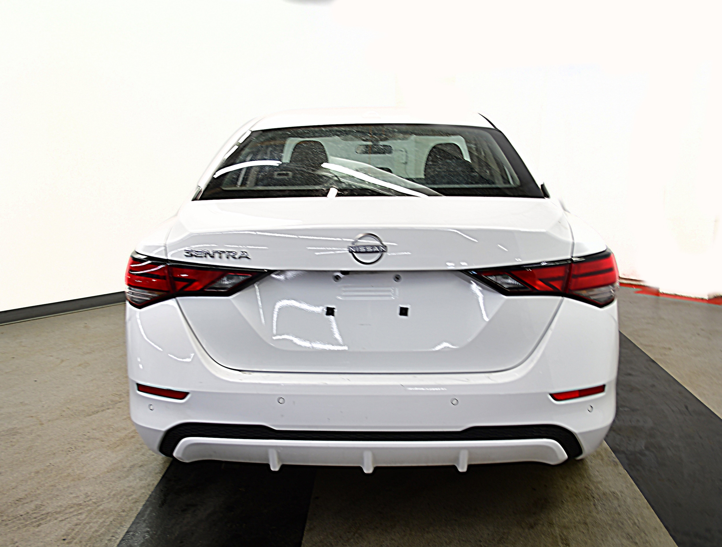 2025 Nissan Sentra SV - Photo 6