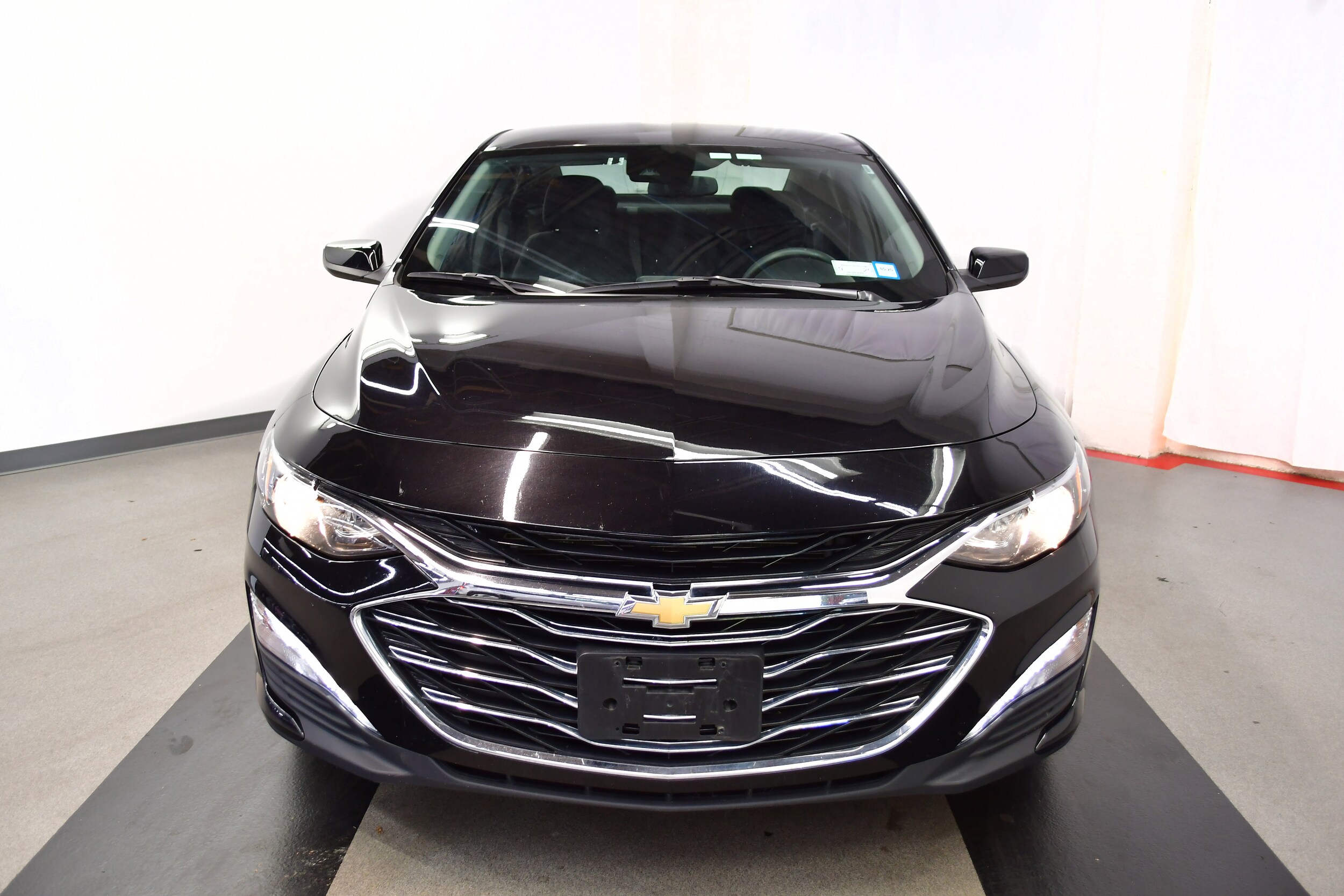2024 Chevrolet Malibu 1LT photo 3