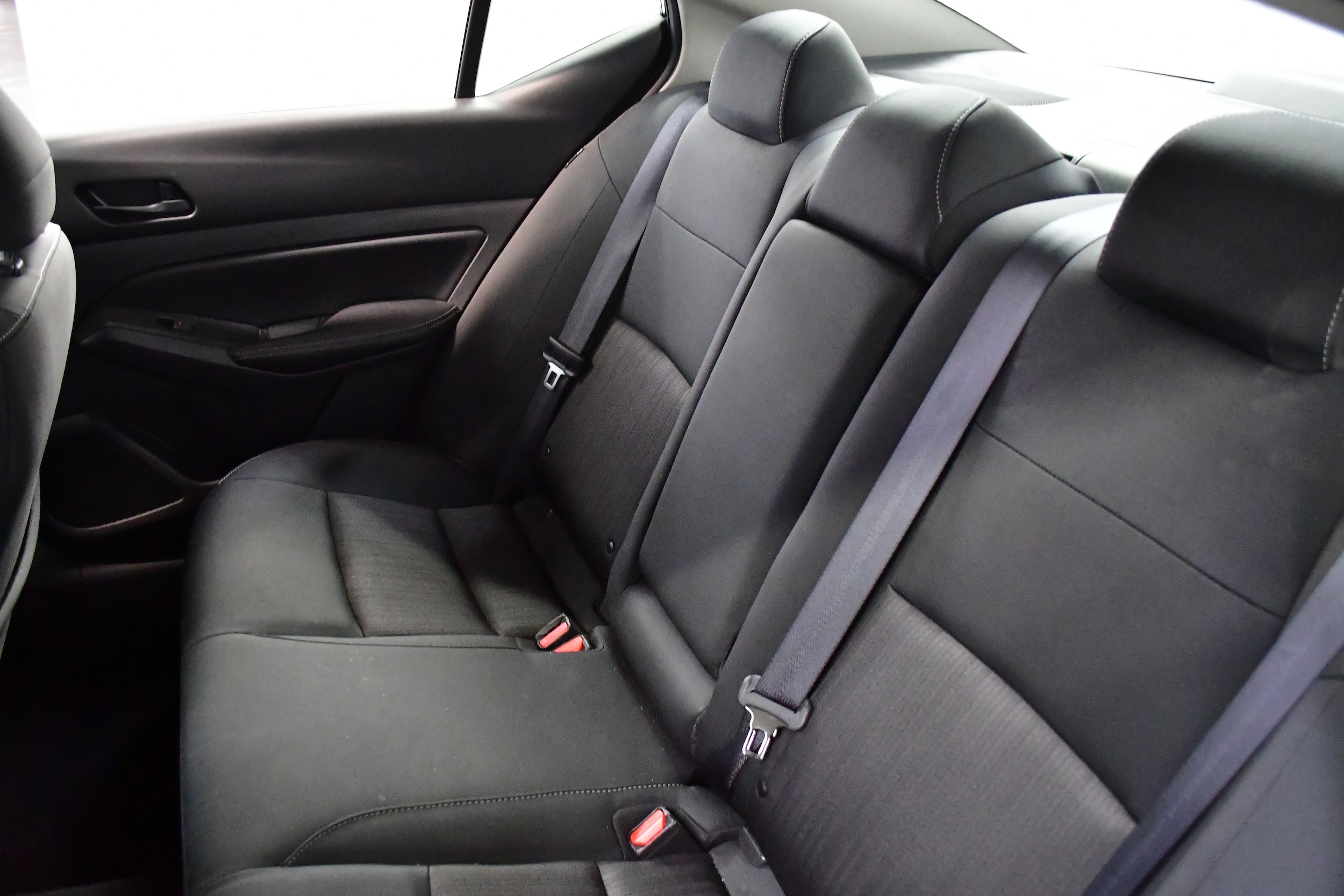 2025 Nissan Altima SV - Photo 10