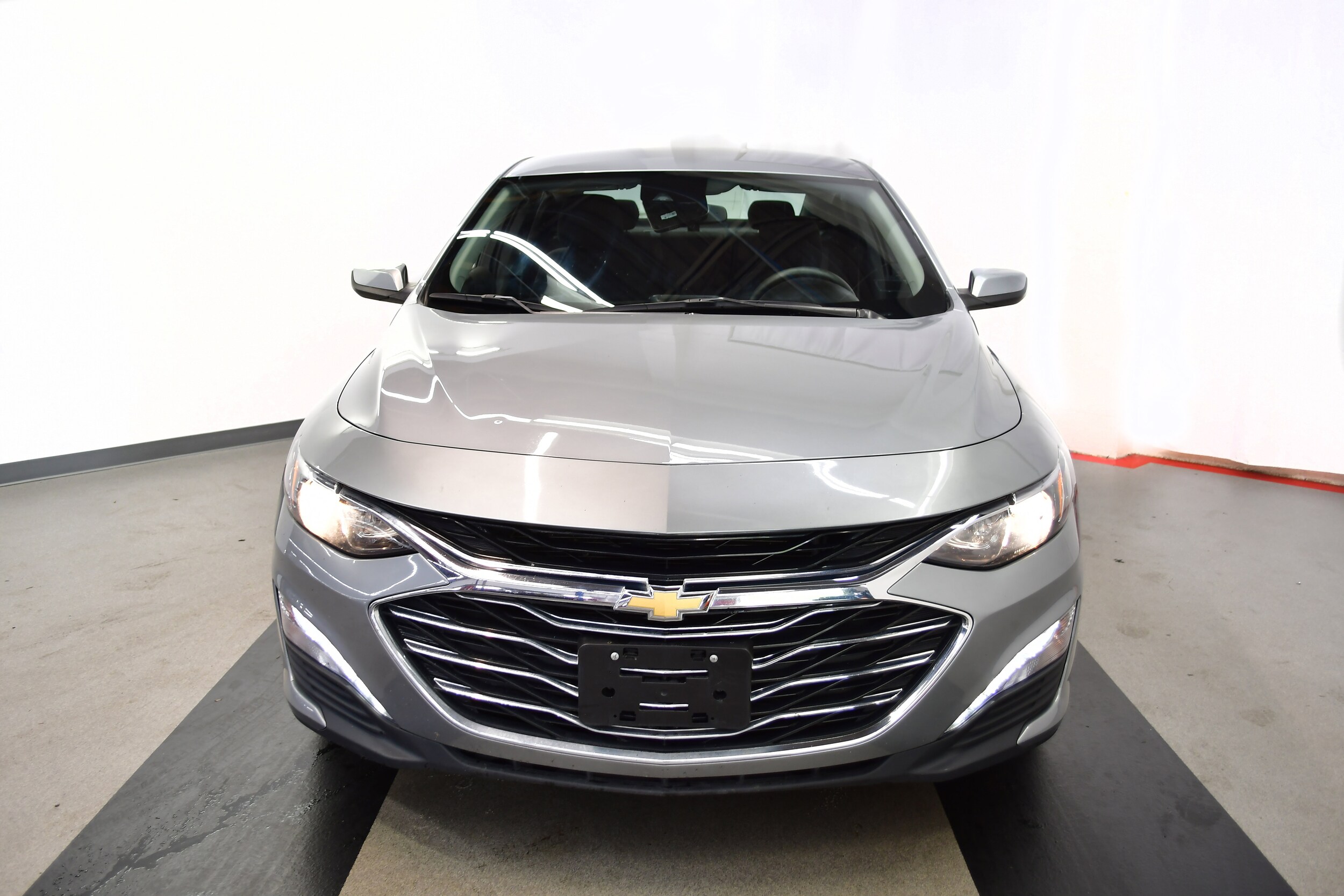 2023 Chevrolet Malibu 1LT photo 3