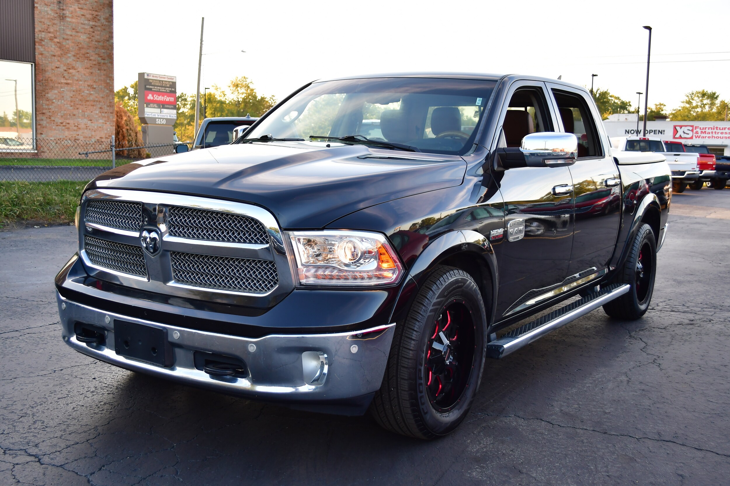 2016 Ram 1500 Longhorn photo 4