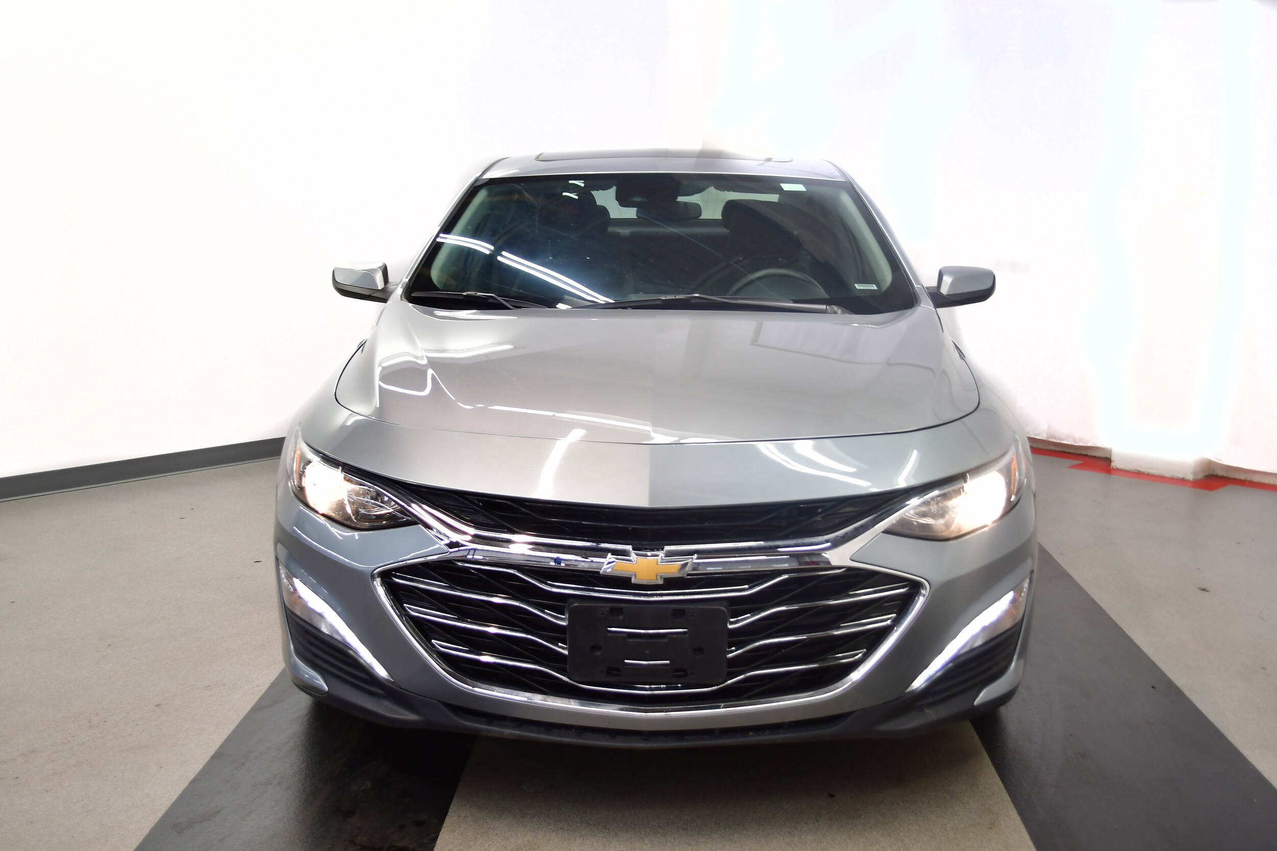 2024 Chevrolet Malibu 1LT photo 3