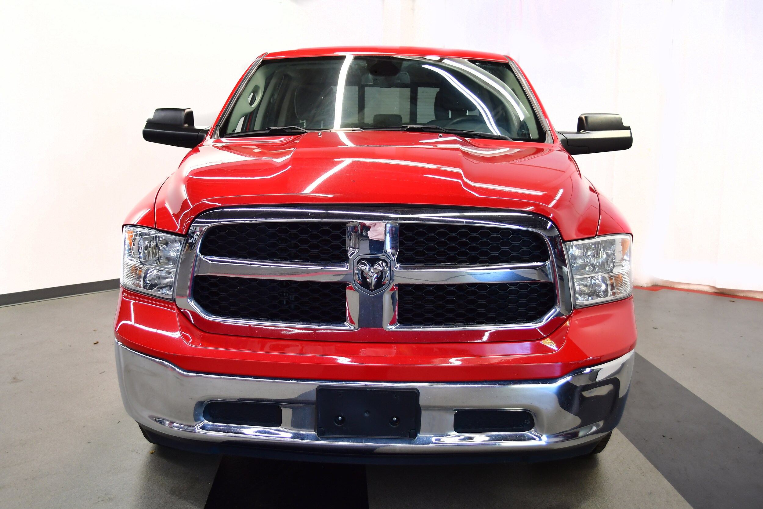 2023 Ram 1500 Classic SLT photo 2