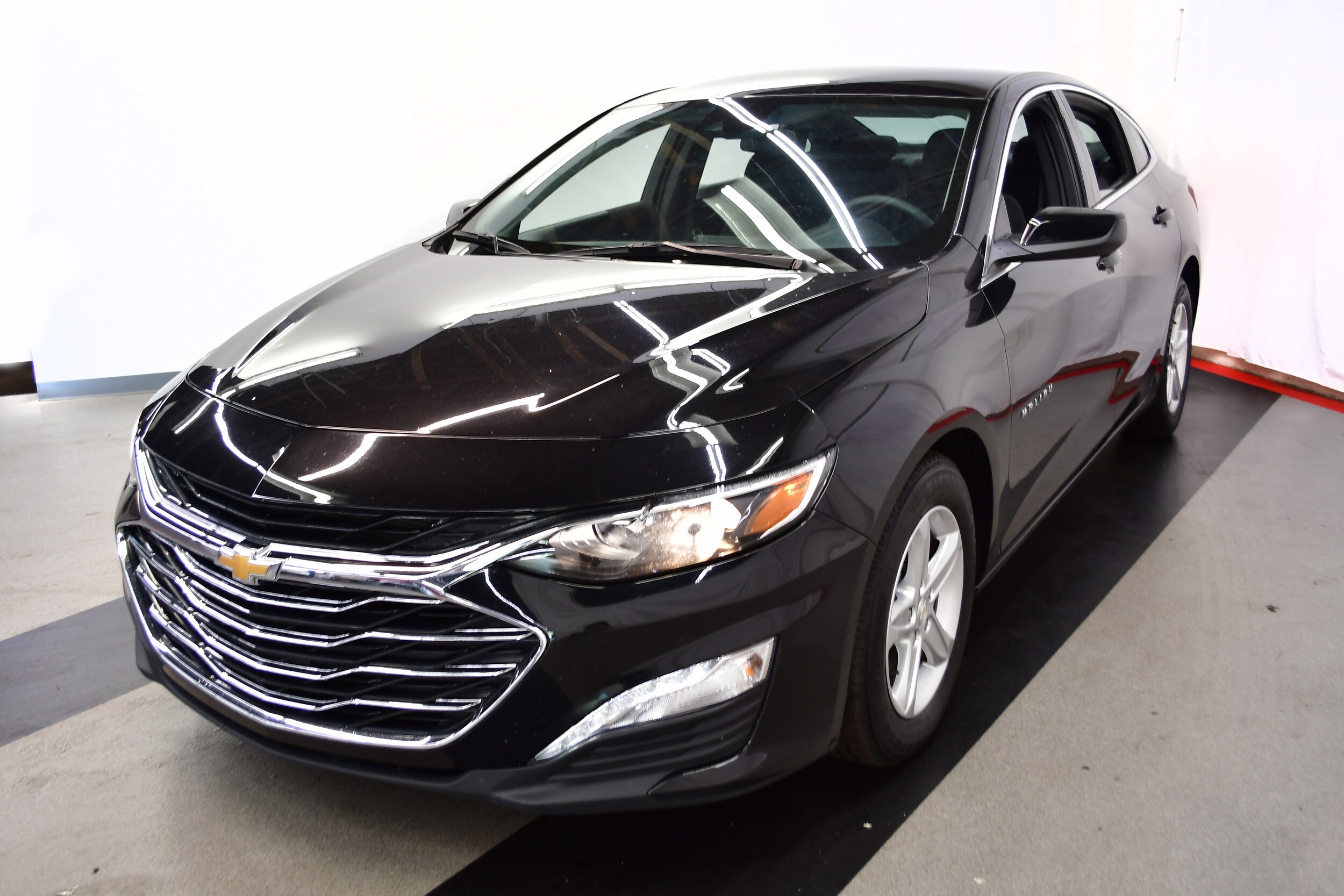 2024 Chevrolet Malibu 1LT photo 4