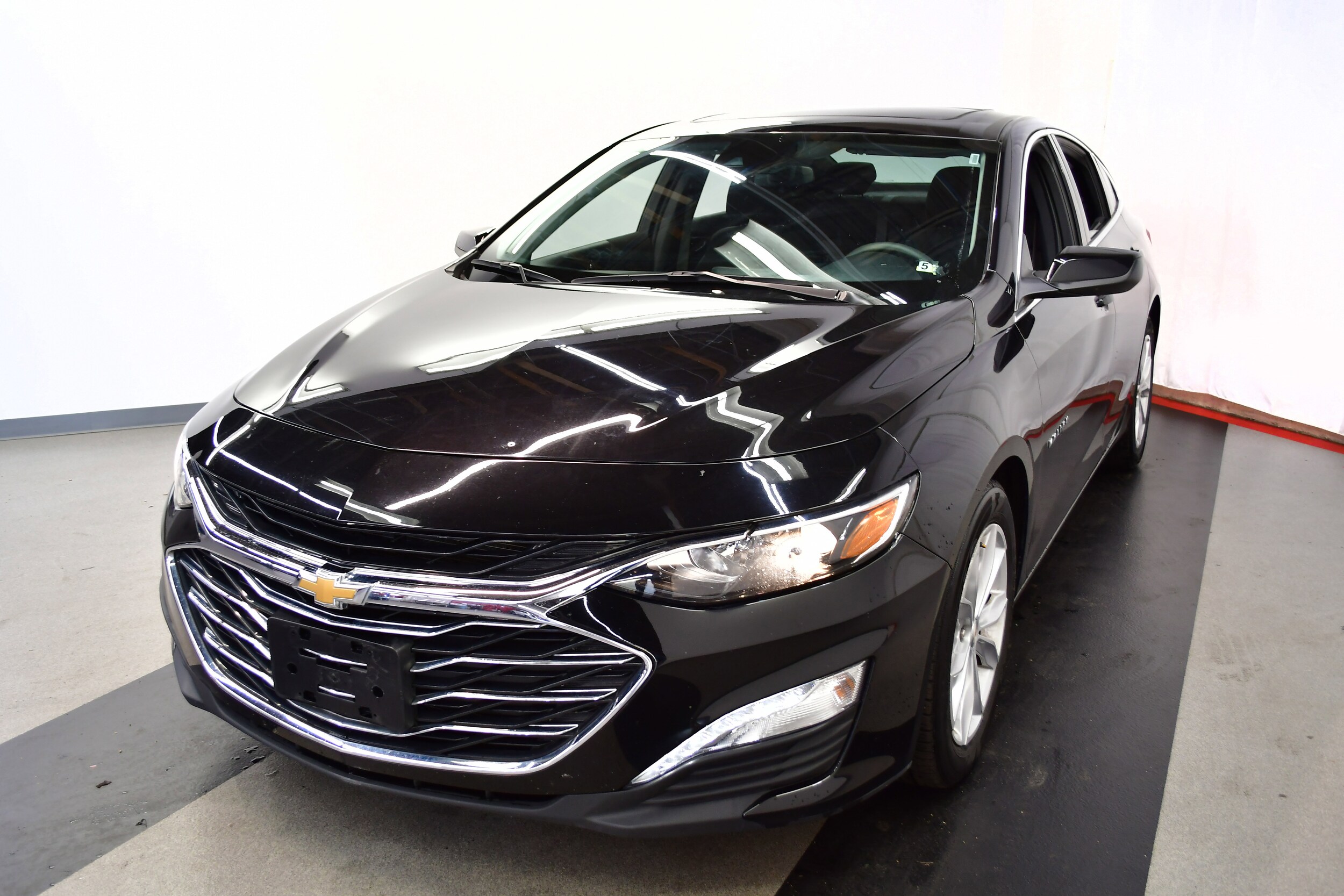 2024 Chevrolet Malibu 1LT photo 4