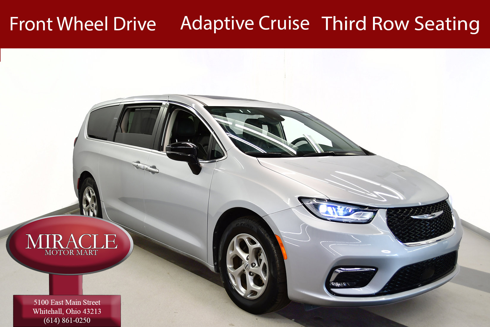 2024 Chrysler Pacifica Limited's photo
