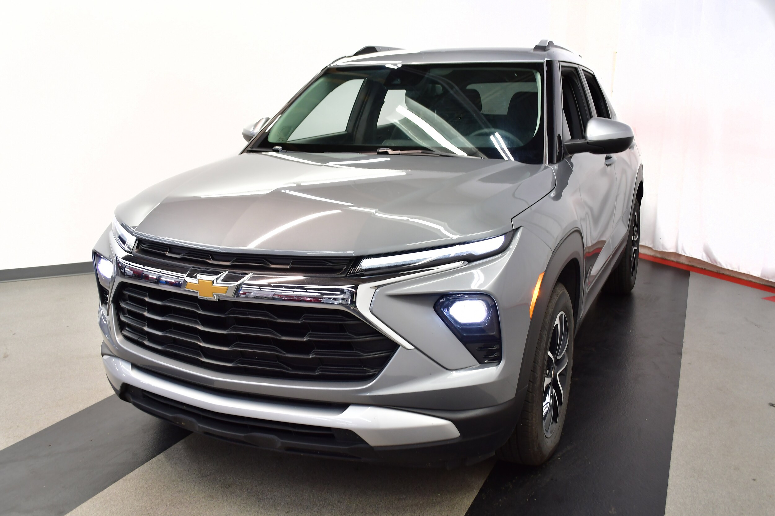 2025 Chevrolet Trailblazer LT photo 4