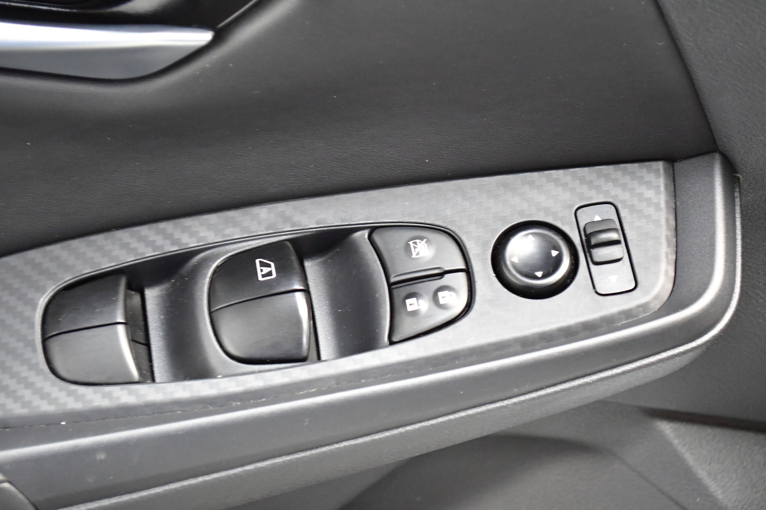 2025 Nissan Sentra SV - Photo 15
