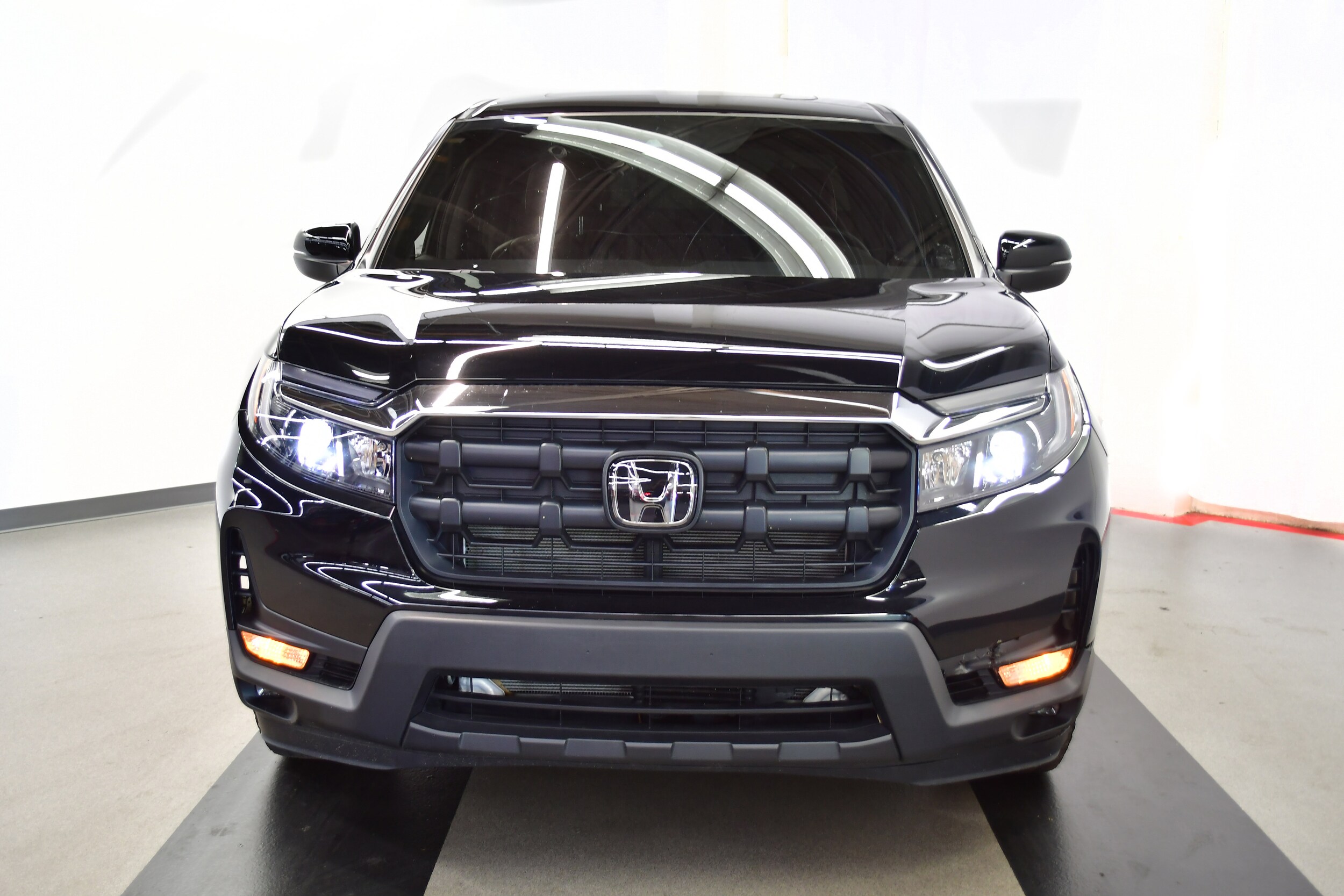 2024 Honda Ridgeline RTL photo 3