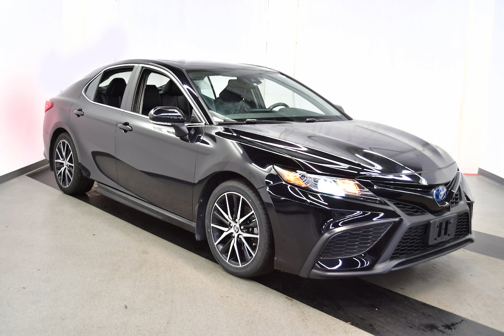 Used 2023 Toyota Camry Hybrid SE Nightshade Hybrid SE Nightshade CVT
