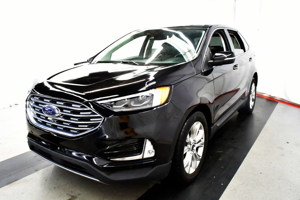 Used 2022 Ford Edge Titanium SUV