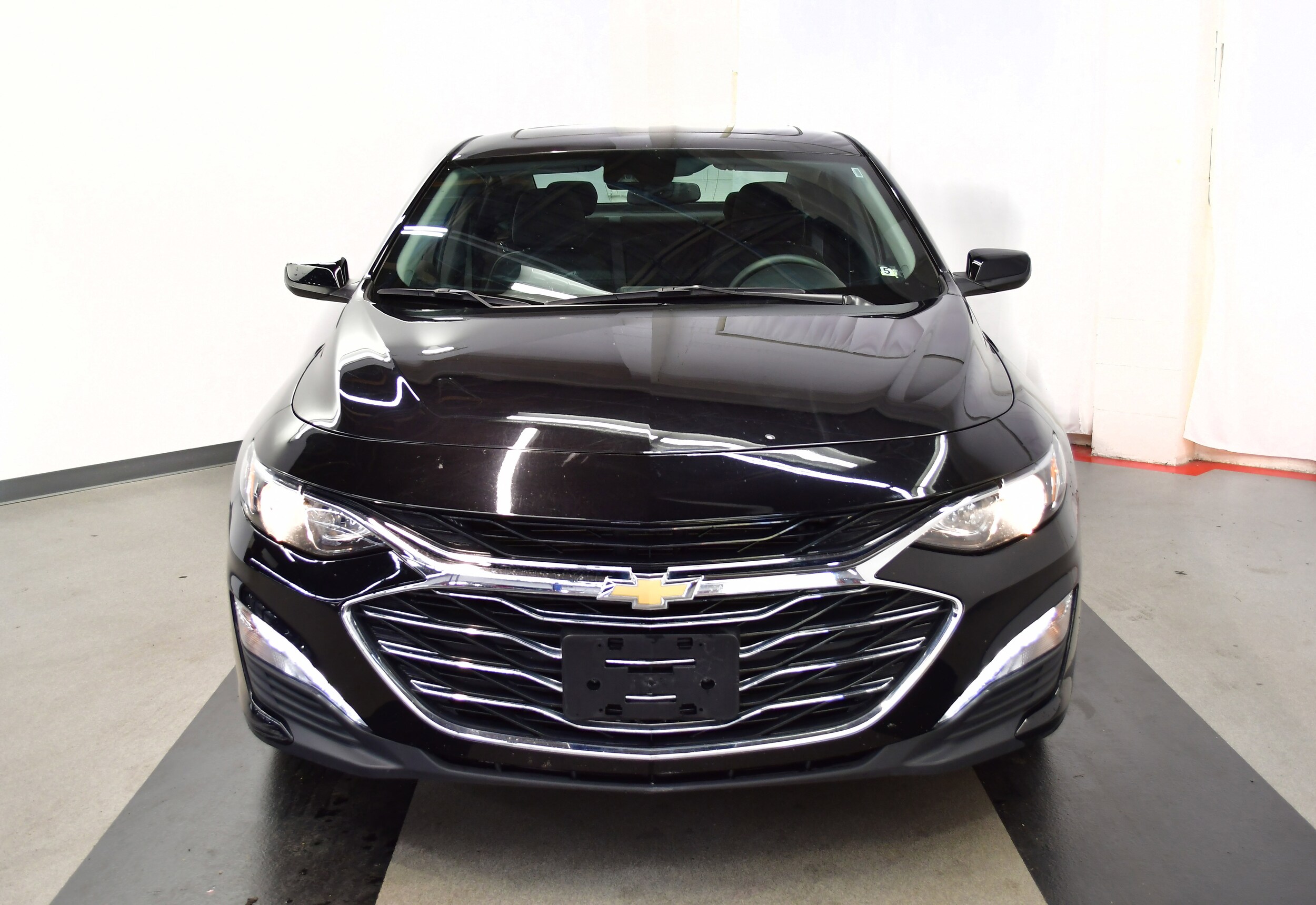 2024 Chevrolet Malibu 1LT photo 3