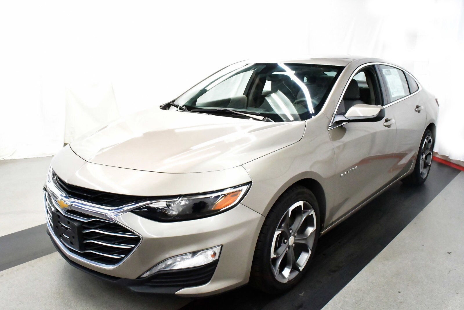 2022 Chevrolet Malibu 1LT photo 3