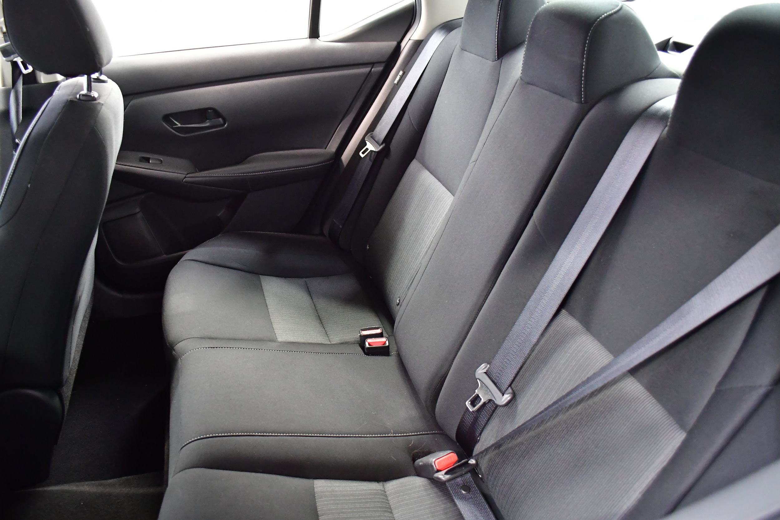 2025 Nissan Sentra SV - Photo 10