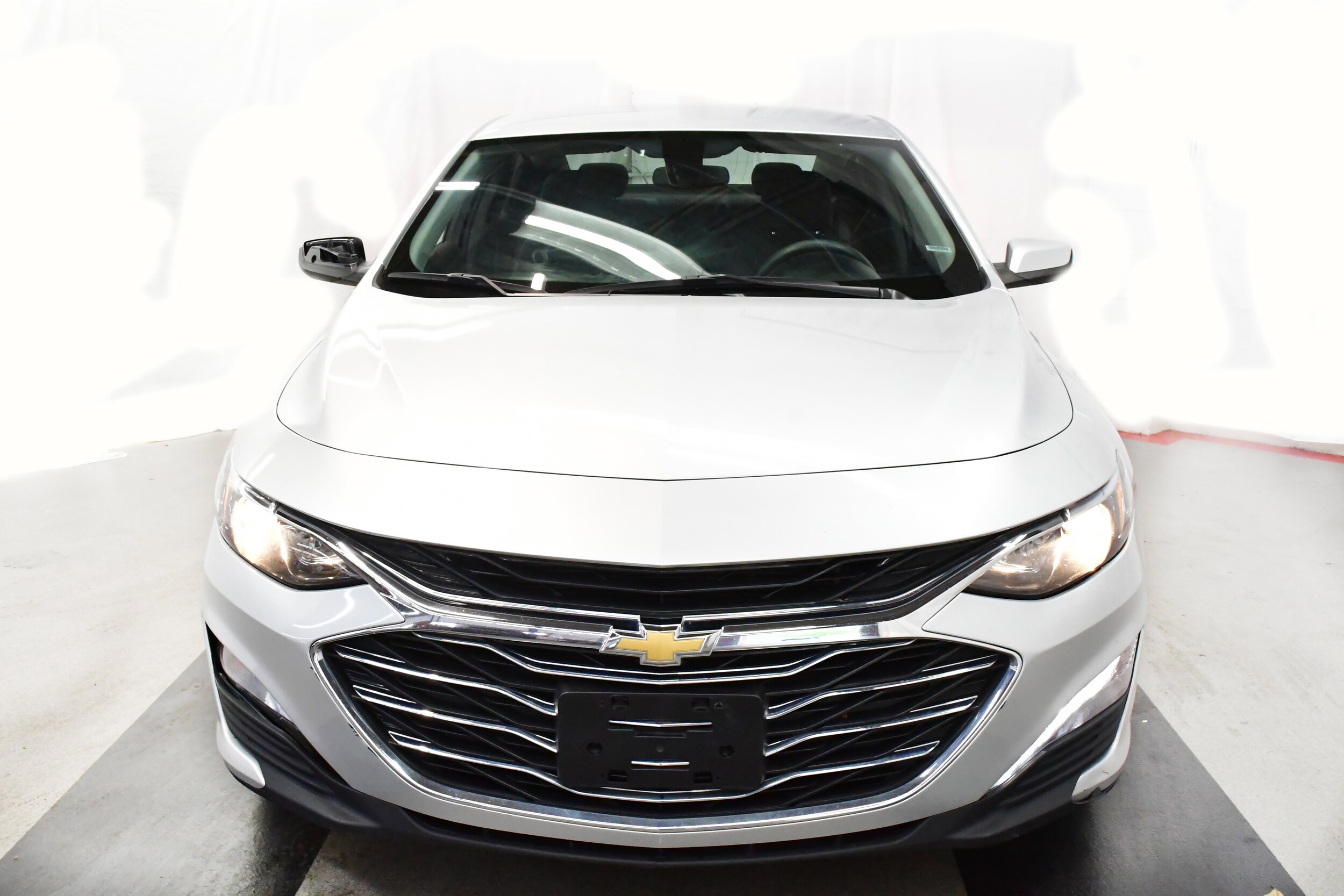 2022 Chevrolet Malibu 1LT photo 2