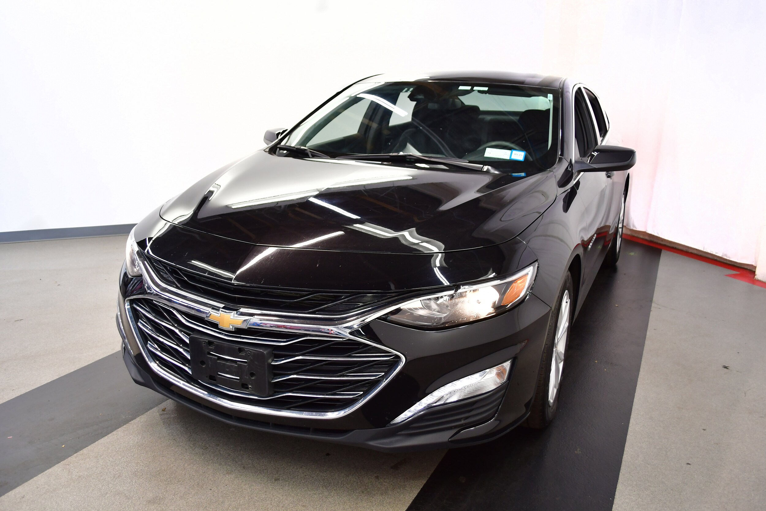 2024 Chevrolet Malibu 1LT photo 4