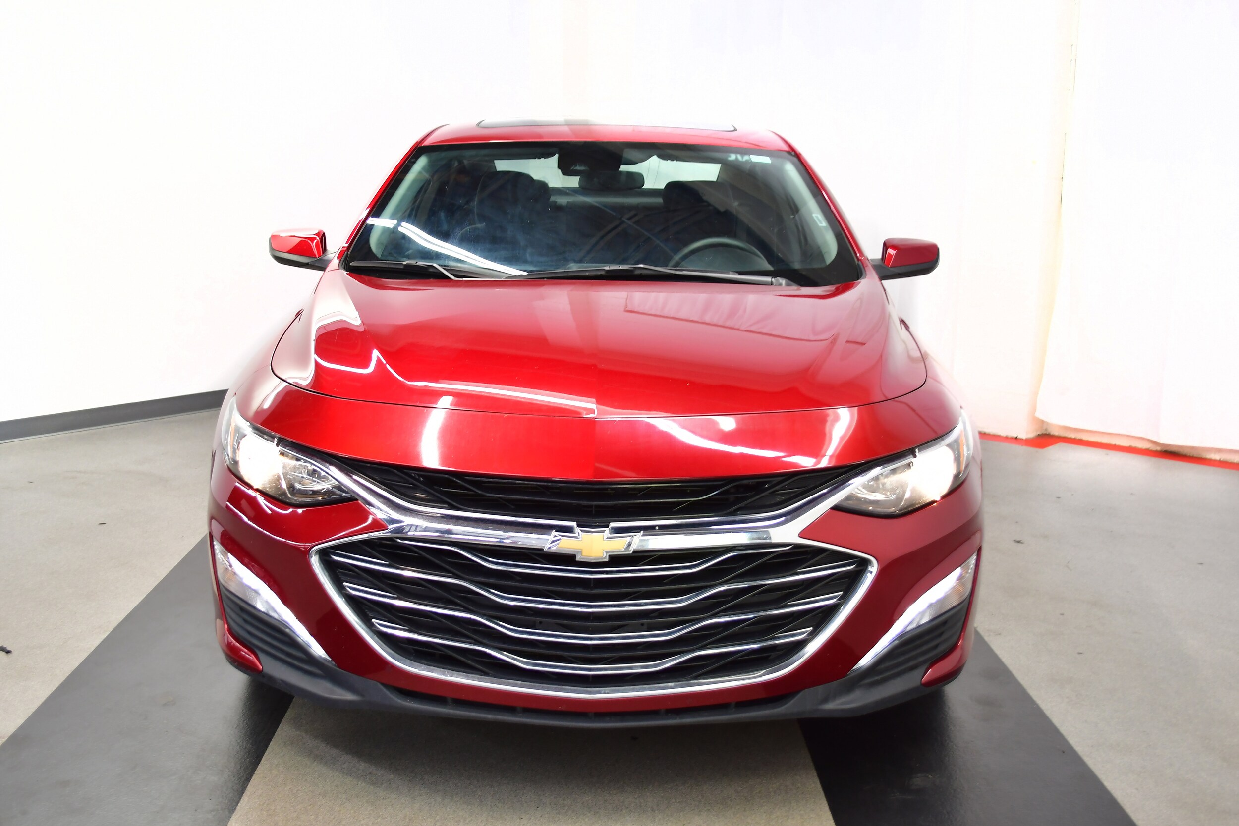 2024 Chevrolet Malibu 1LT photo 3