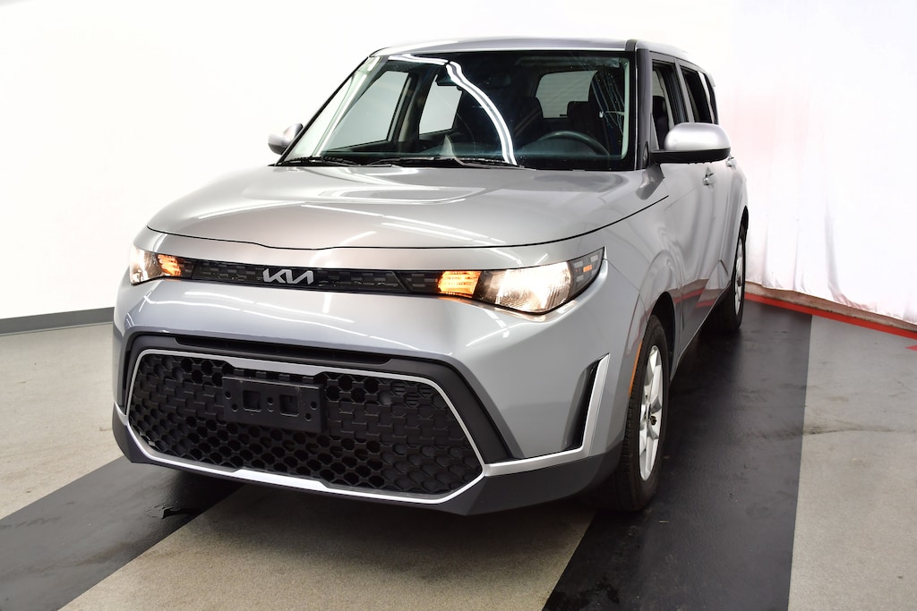 Used 2024 Kia Soul LX Hatchback