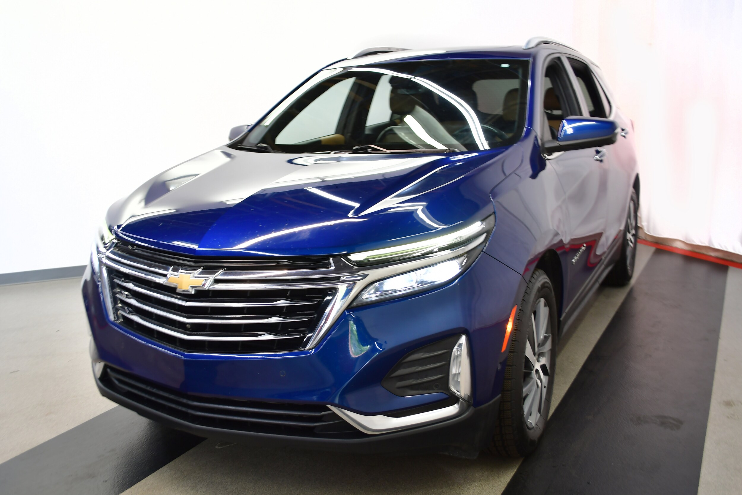2022 Chevrolet Equinox Premier photo 3