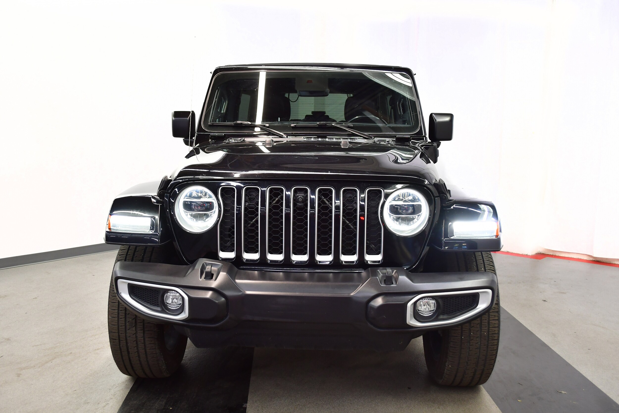2021 Jeep Wrangler 4xe Unlimited Sahara photo 3