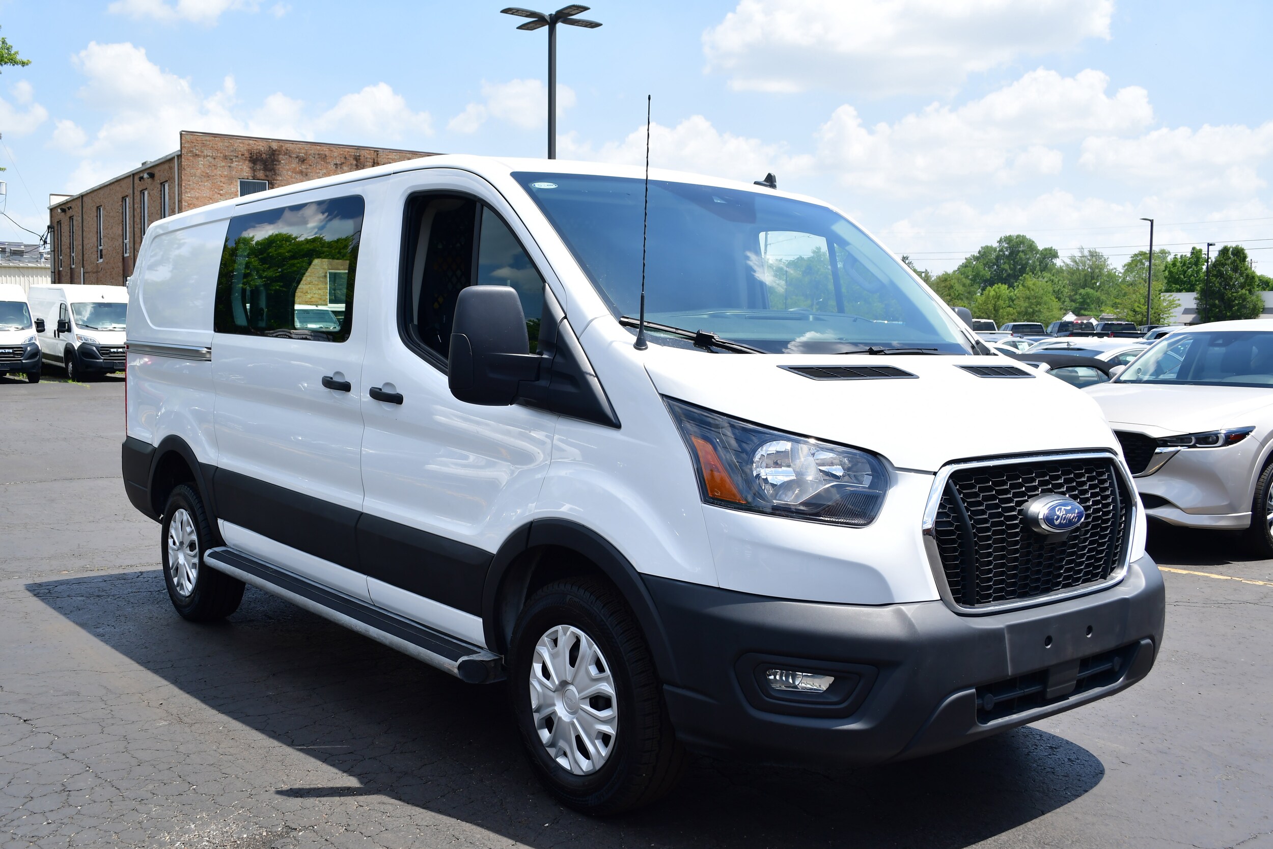 2023 Ford Transit Cargo Van photo 3