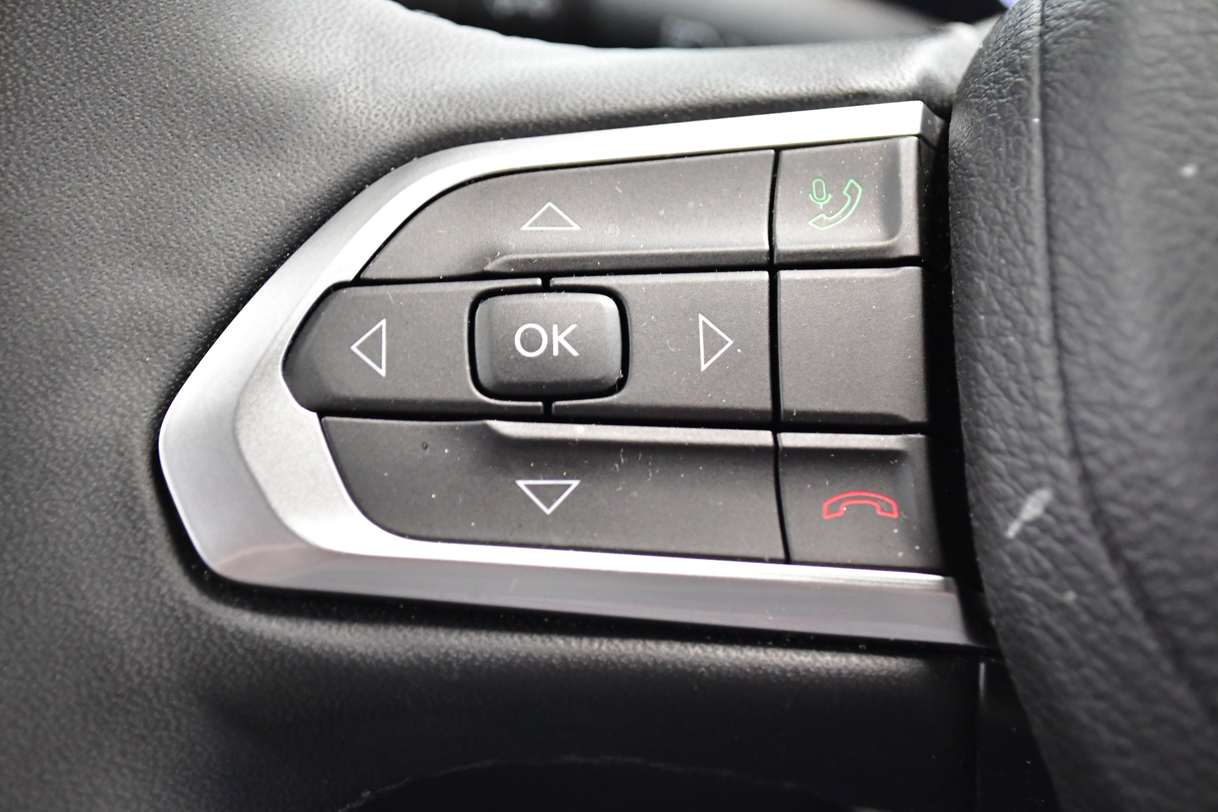 2025 Jeep Compass Limited - Photo 22